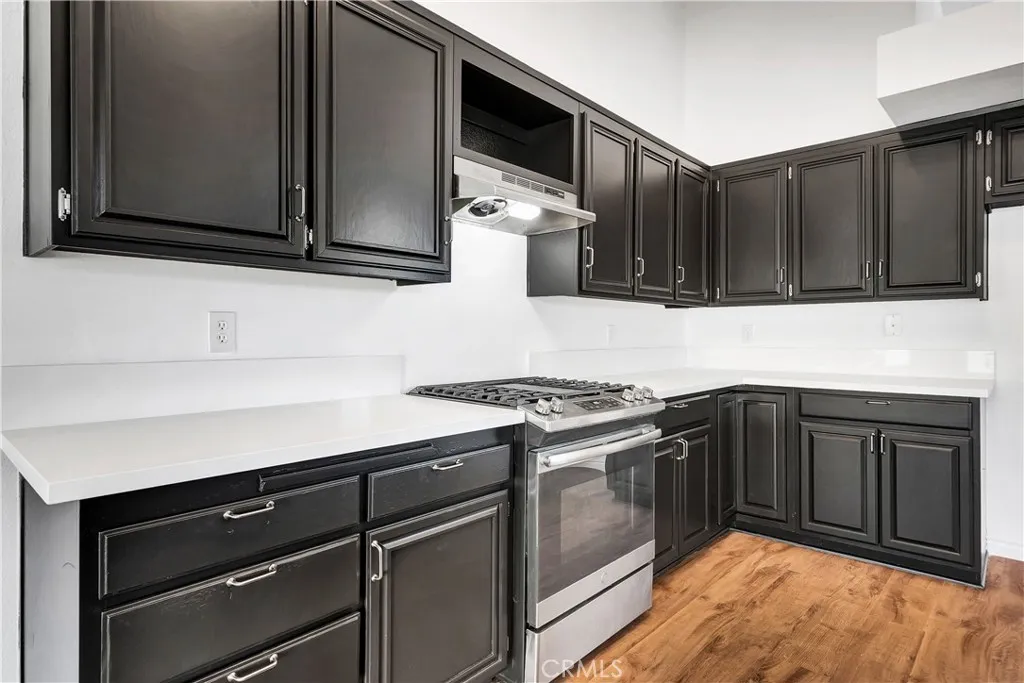 2031 Thomas Drive, Lancaster, California 93535 home-pic-18